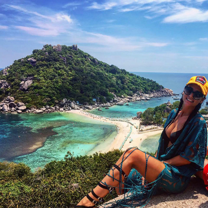 Raluca adoră să meargă în excursii
