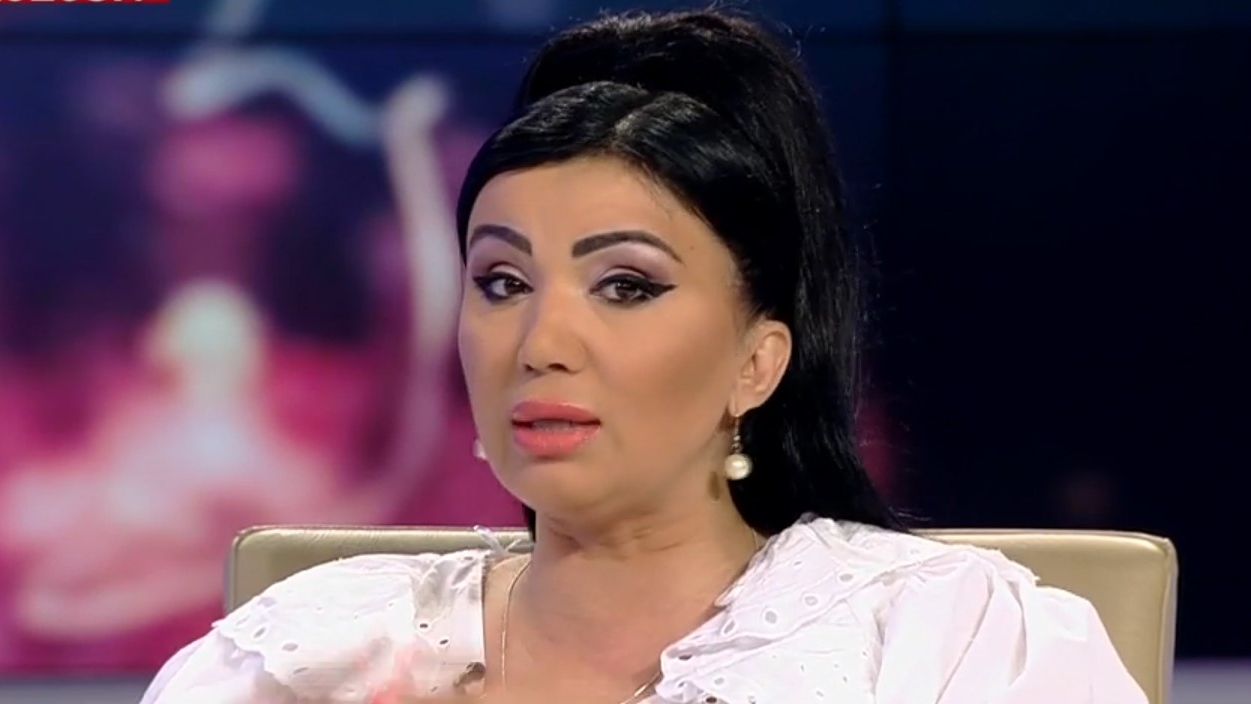 Adriana Bahmuţeanu, declaraţii şocante despre fostul iubit grec: "Mi-a pus coroane mortuare la ușă"