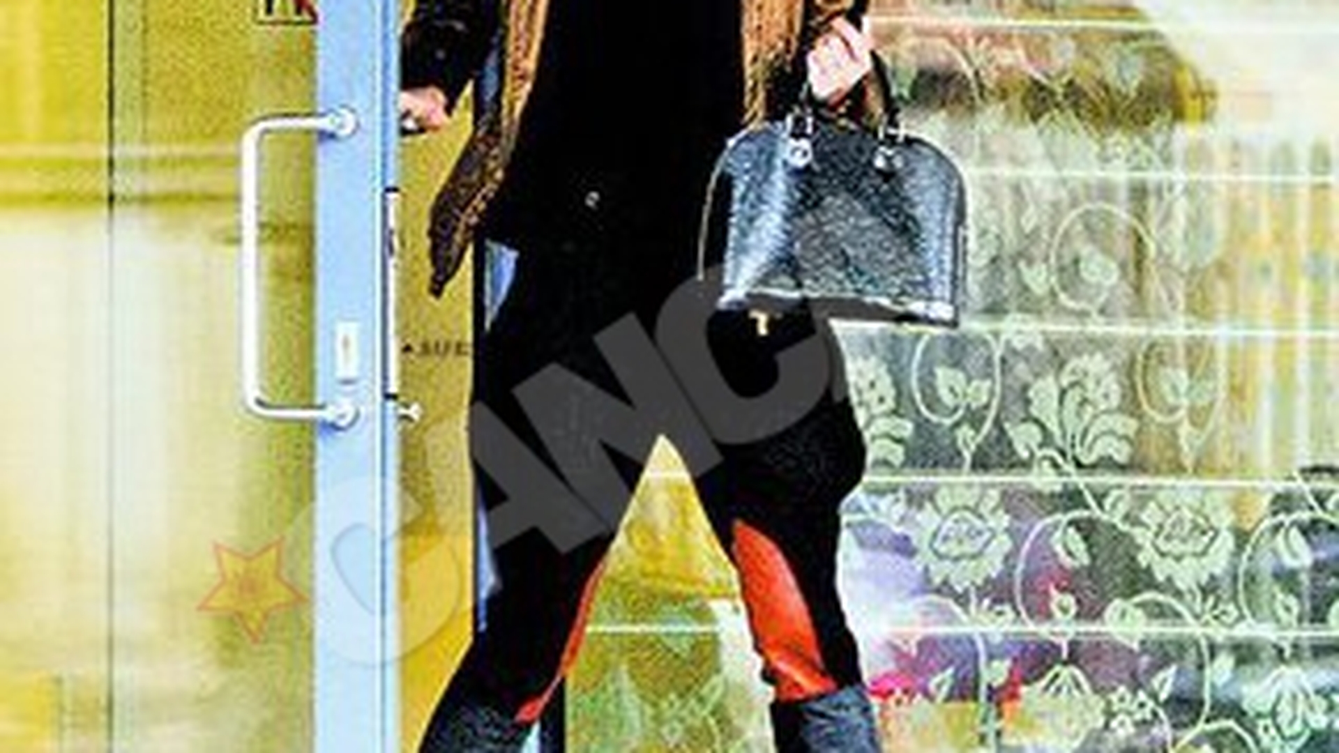 Revista Ciao! publica azi o intamplare cutremuratoare din viata creatoarei de moda! Drama Romanitei Iovan!