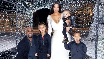 Prima imagine cu cel de-al patrulea copil a lui Kim Kardashian și Kanye West. Au dezvăluit cum o să-l cheme: ”Este un nume oribil“