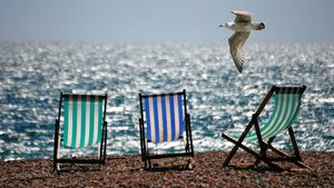 Cât costă un sejur de trei nopți pentru minivacanța de Sfânta Maria. Stațiunea Mamaia, mai ieftină decât Eforie Nord