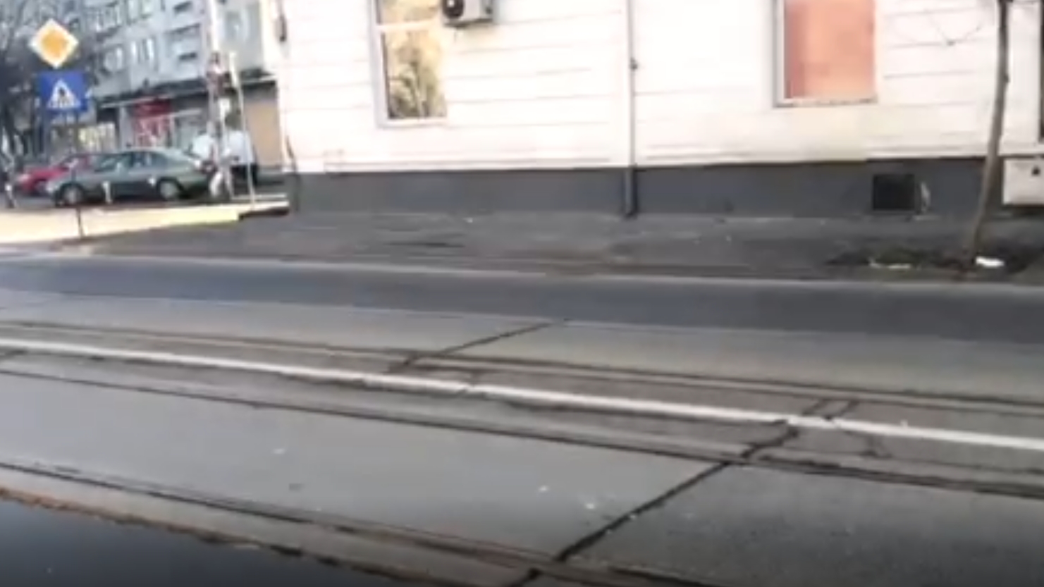 Avem imagini cu accidentul terifiant din Capitală, în noaptea de Revelion! Martorii au rămas şocaţi! Ce s-a întâmplat cu şoferul...