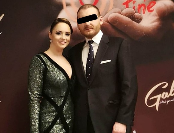 Andreea Marin și iubitul ei la gala caritabilă “Aici pentru TINE”. Sursa foto: click.ro