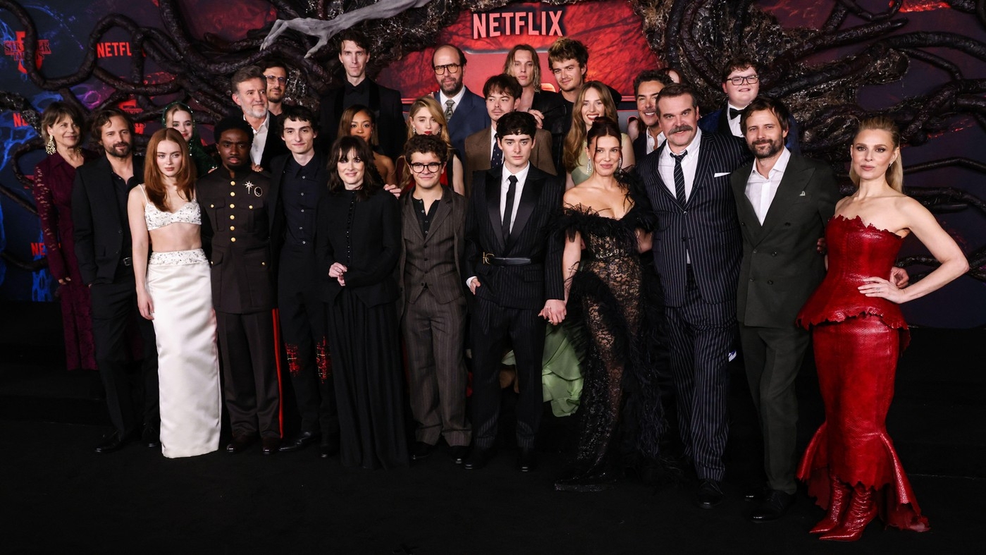 Scena care i-a bulversat pe fanii serialului Stranger Things. Producătorii au trebuit să iasă cu explicații