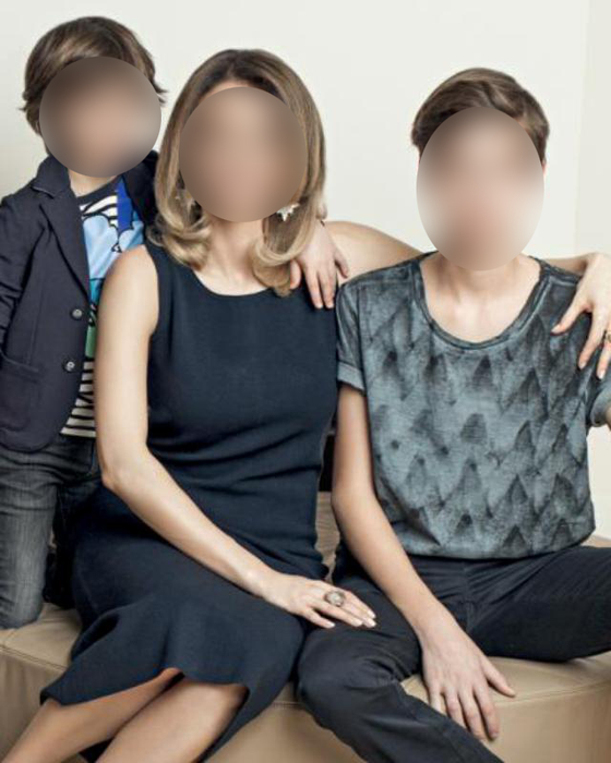 Celebra știristă a declarat că și-a jucat exemplar rolul de mamă și soție