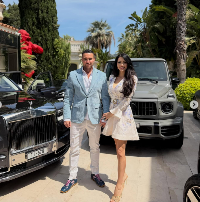 Cum arată Andreea Sasu după ce a fost externată? Problemele de sănătate și-au pus amprenta pe trupul ei