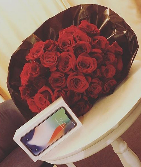 Laurette, petrecere fastuoasă de ziua ei, în plin divorţ! Ce cadou a primit fotomodelul şi e tare mândră: ”Cea mai nebună petrecere!”