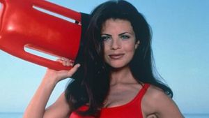 Incredibil cum arată Yasmine Bleeth, la 20 de ani de când făcea furori în celebrul serial ”Baywatch”