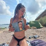 Cătălina, o asistentă sexy și nonconformistă