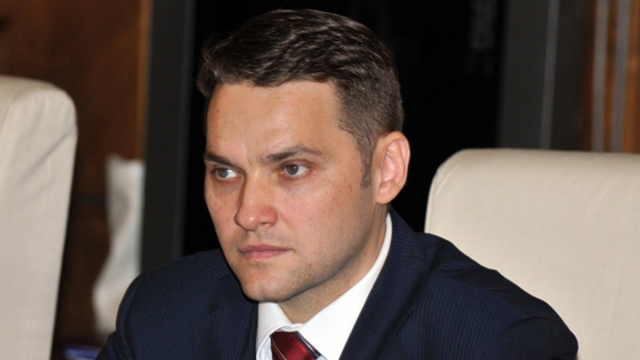 Dan Sova, retinut de procurorii DNA! Senatorul, acuzat ca a luat mita 100.000 de euro!