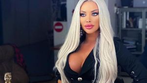 Loredana Chivu nu se potolește! Blondina și-a mărit bustul și mai mult: „Mie-mi place să fiu o femeie voluptoasă.” Cum arată acum, cu noile implanturi mamare. FOTO