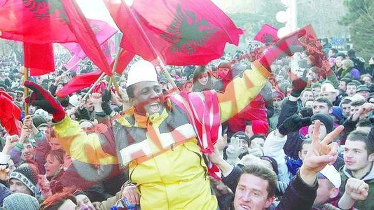 Bomba Kosovo explodeaza sub scaunul lui Tariceanu