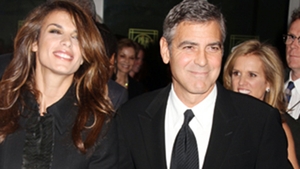 Cu el l-a înlocuit Elisabetta Canalis pe George Clooney! Imaginea postată de curând de vedetă