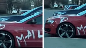 Mesaj inedit scris pe o mașină din Hunedoara. Un bărbat a avut parte de un șoc
