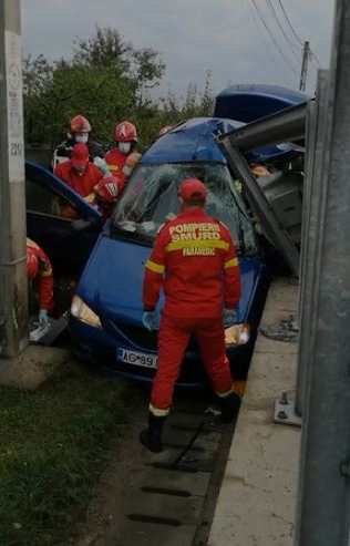 Trei accidente grave în această dimineață! Un tânăr de 28 de ani a ajuns în comă, la spital. FOTO