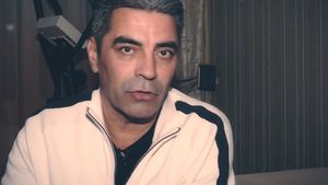 Divorţul fiului a afectat-o teribil. Mama lui Marcel Toader a ajuns la spital. Femeia a fost consultată de medici şi...