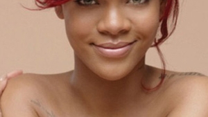Rihanna s-a bucurat foarte tare ca Adele a devenit mamica! Vezi ce cadou indraznet si provocator i-a trimis cantaretei!