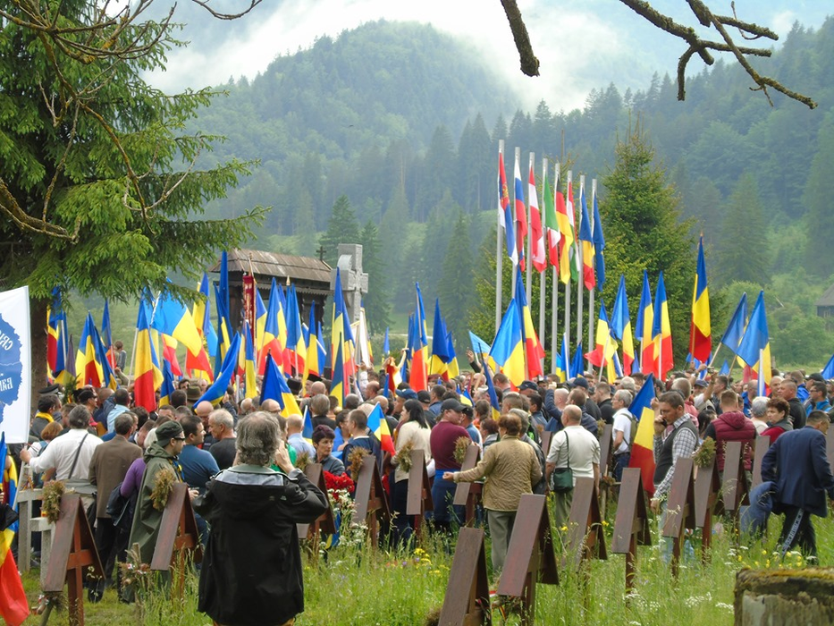 Adevărul despre evenimentele de la Cimitirul Internațional al Eroilor din Valea Uzului