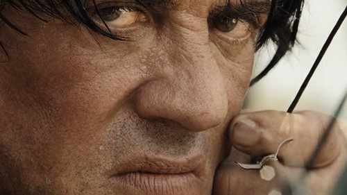 Sylvester Stallone va relua rolul lui Rambo in partea a 5-a filmului! Scenariul este scris chiar de el!