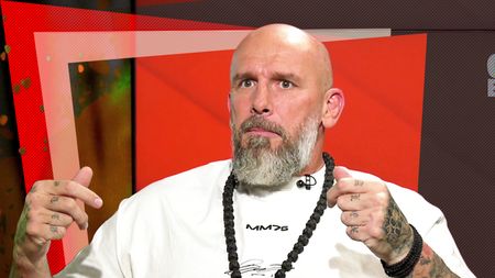 Cătălin Zmărăndescu s-a împăcat cu fiul lui, și-a văzut și nepotul, dar... Probleme cu soția! + Dezvăluiri emoționante