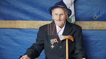 Un ieşean de 100 de ani are organele vitale total diferite față de alți oameni. Ce au descoperit medicii