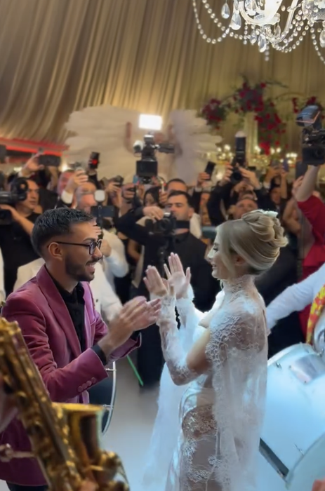 Claudia Puican rupe tăcerea după controversele legate de rochia ei de mireasă. A furat sau nu ideea altei vedete?!