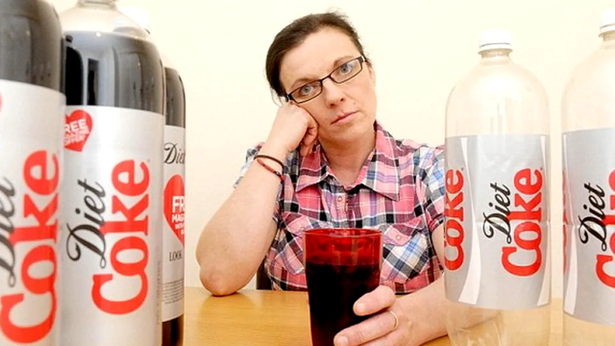 Femeia care nu poate trai fara Coca Cola: Bea 10 litri in fiecare zi! Din banii chelutiti pana acum iti iei 20 de masini
