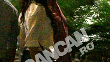 Tariceanu si iubita, romantici ca doi adolescenti prin Centrul Vechi