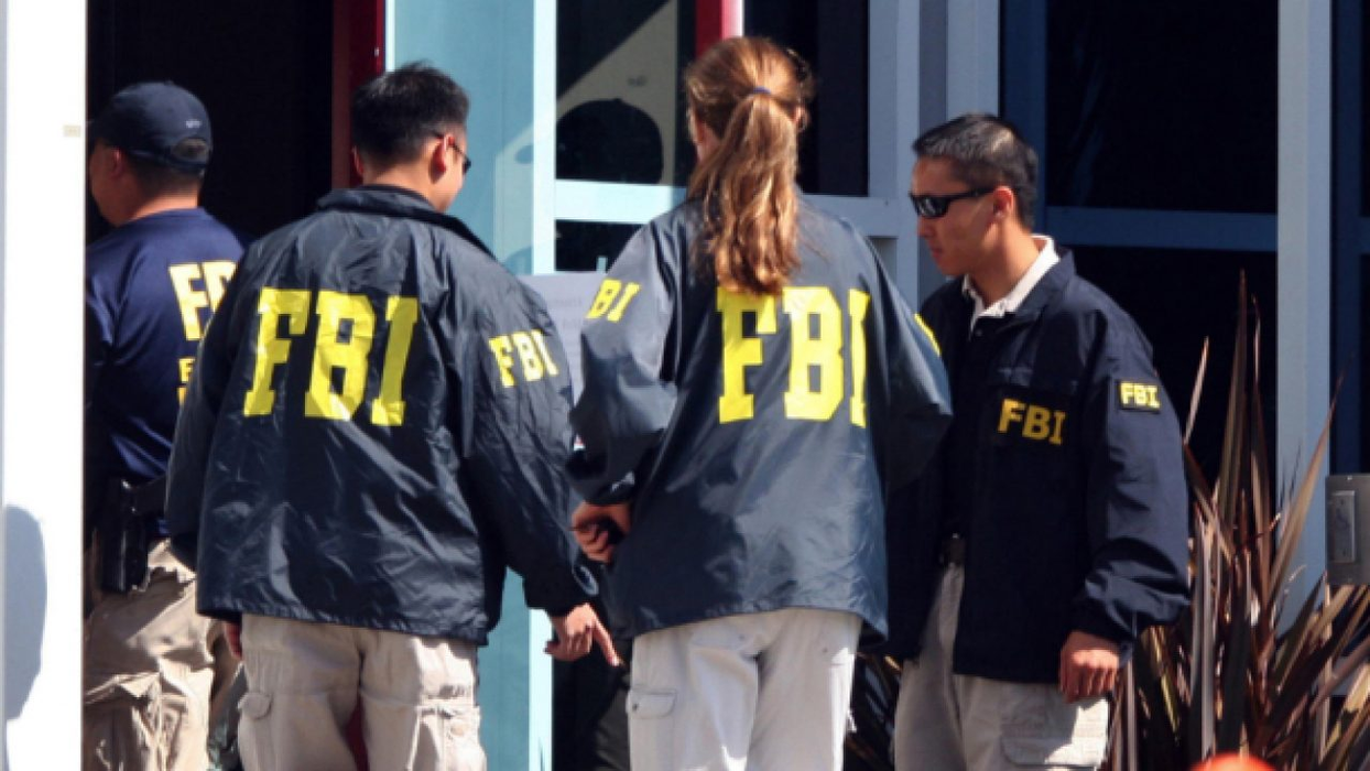 FBI-ul a fost pus pe jar