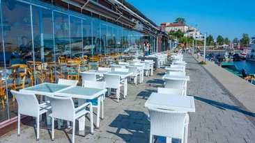NU E BANC! Cât costă o porție de tagliatelle cu creveți și o apă la restaurantele din Portul Tomis
