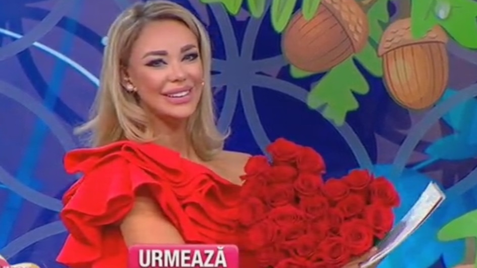 Prima reacţie a BIANCĂI DRĂGUŞANU după ce a prezentat prima emisiune în locul GABRIELEI CRISTEA!