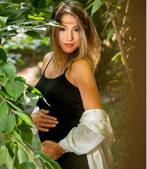Monica Roșu, însărcinată în șase luni, la izolare: ”A fost pozitiv, l-am salutat de la capul scărilor!”