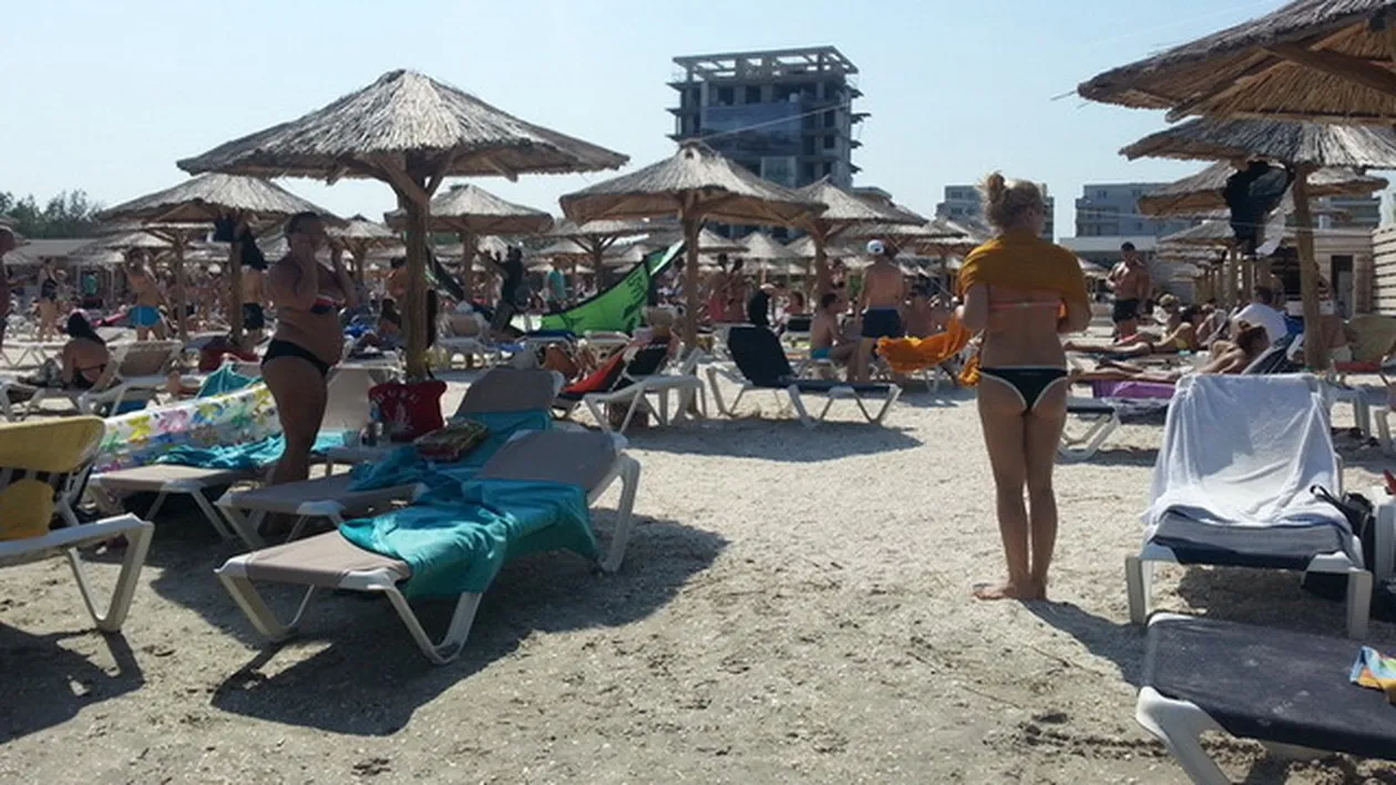 S-a intamplat pe litoralul romanesc! Ce a patit o tanara care se bucura linistita de razele soarelui!