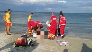 VIDEO - Marea a mai făcut o victimă! Un nou caz de ÎNEC în staţiunea Mamaia