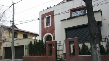 Andreea Marin, falimentata de divort! De ce s-a asezat cu Tuncay, la casa ei, doar la figurat?