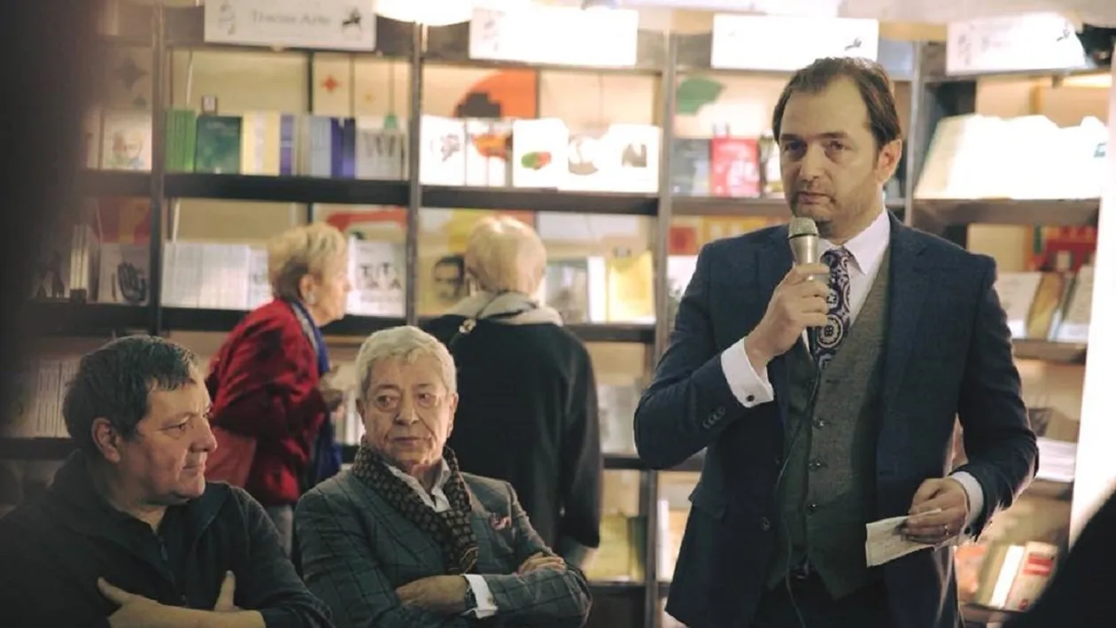 CANCAN.ro publică fragmente în premieră. A fost printre cele mai vândute cărţi de la „Gaudeamus”, iar acum…