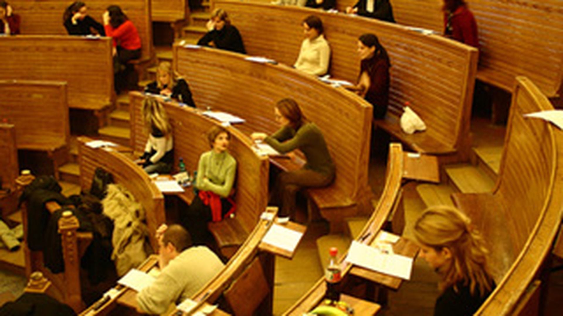 Ministerul Educatiei vrea sa readuca scolile profesionale! La facultate vor merge doar cei care merita!