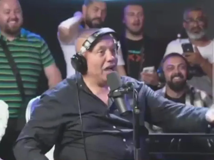 El e Regele manelelor!