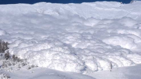 Trei persoane au murit în Austria în urma unei avalanşe