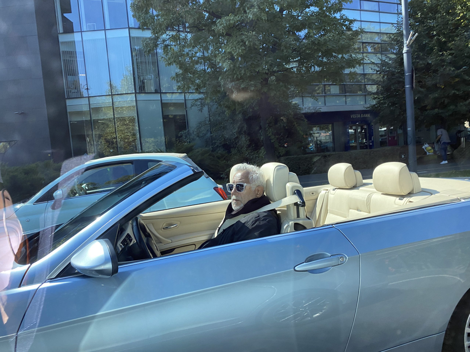 Ovidiu Lipan Țăndărică, într-o decapotabilă de lux / Sursă foto: CANCAN