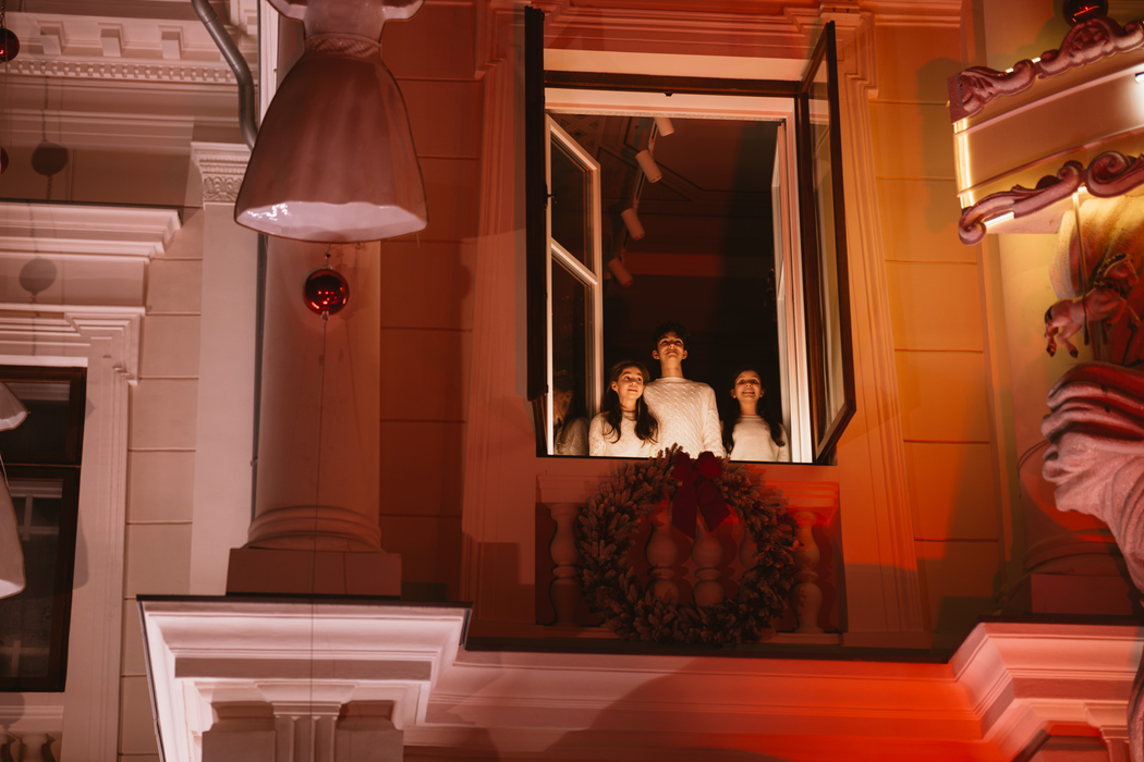(Comunicat de presă) TOFF Galleries aprinde luminile de Crăciun la Palatul Știrbei și inaugurează o nouă eră a luxului în România