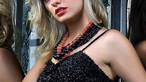 Alexandra Stan canta cu Britney Spears! Afla cum au ajuns cele doua pe aceeasi lungime de unda!