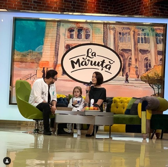 Amalia Năstase, mesaj transmis de la pupitrul Știrilor Pro TV, prezentate seara, de obicei, de Andreea Esca