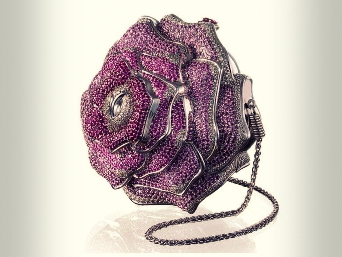 #7 Leiber Precious Rose Bag – 92.000 de dolari