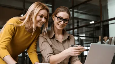 Modificarea din CV care îți va schimba viața. Ai viitorul asigurat la angajator!