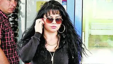 Ionela lui Vijelie, acuzata ca-si baga coada intre oameni indragostiti