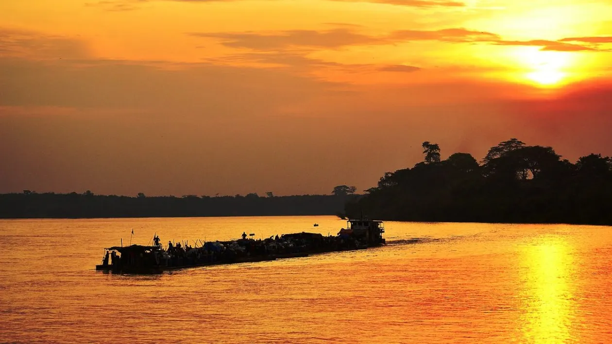 Situație tragică în Congo. Peste 100 de persoane au murit și au dispărut, după ce o ambarcațiune a naufragiat