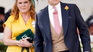 Un alt cuplu regal părăsește definitiv Marea Britanie. Unde se mută Prințul Andrew și Sarah Ferguson