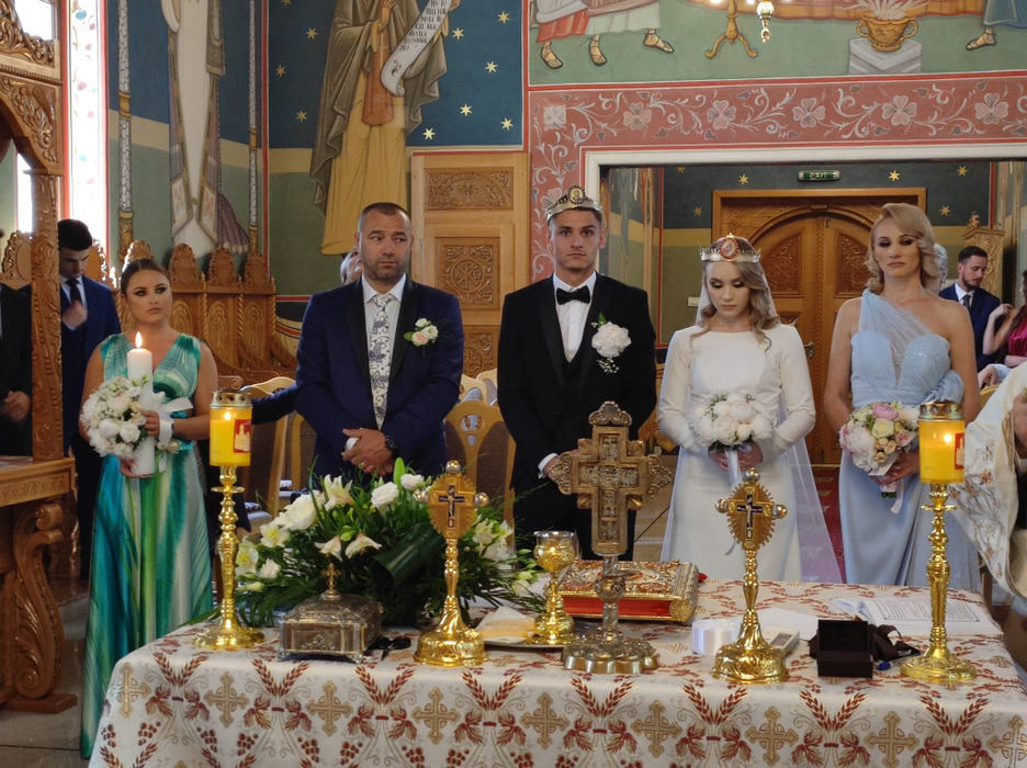 George Ganea s-a însurat cu iubita lui, Mălina. Tatăl lui nu a fost prezent la eveniment
