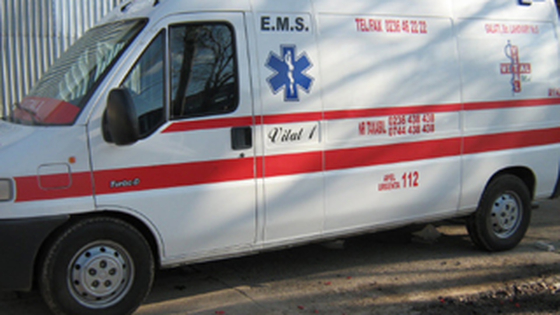 O ambulanta a fost implicata intr-un accident pe DN 71!
